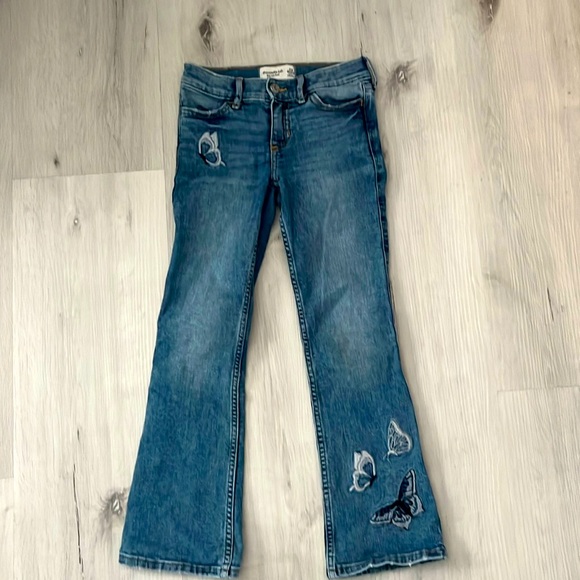 Abercrombie Kids EUC low-rise boot jeans size 7/8 regular - Picture 1 of 5